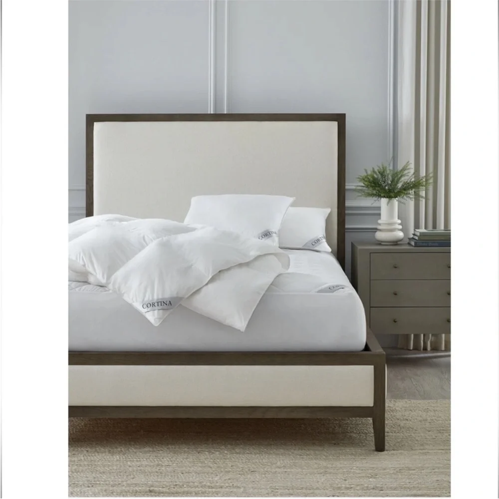 New Sferra Cortina down alternative duvet full/queen